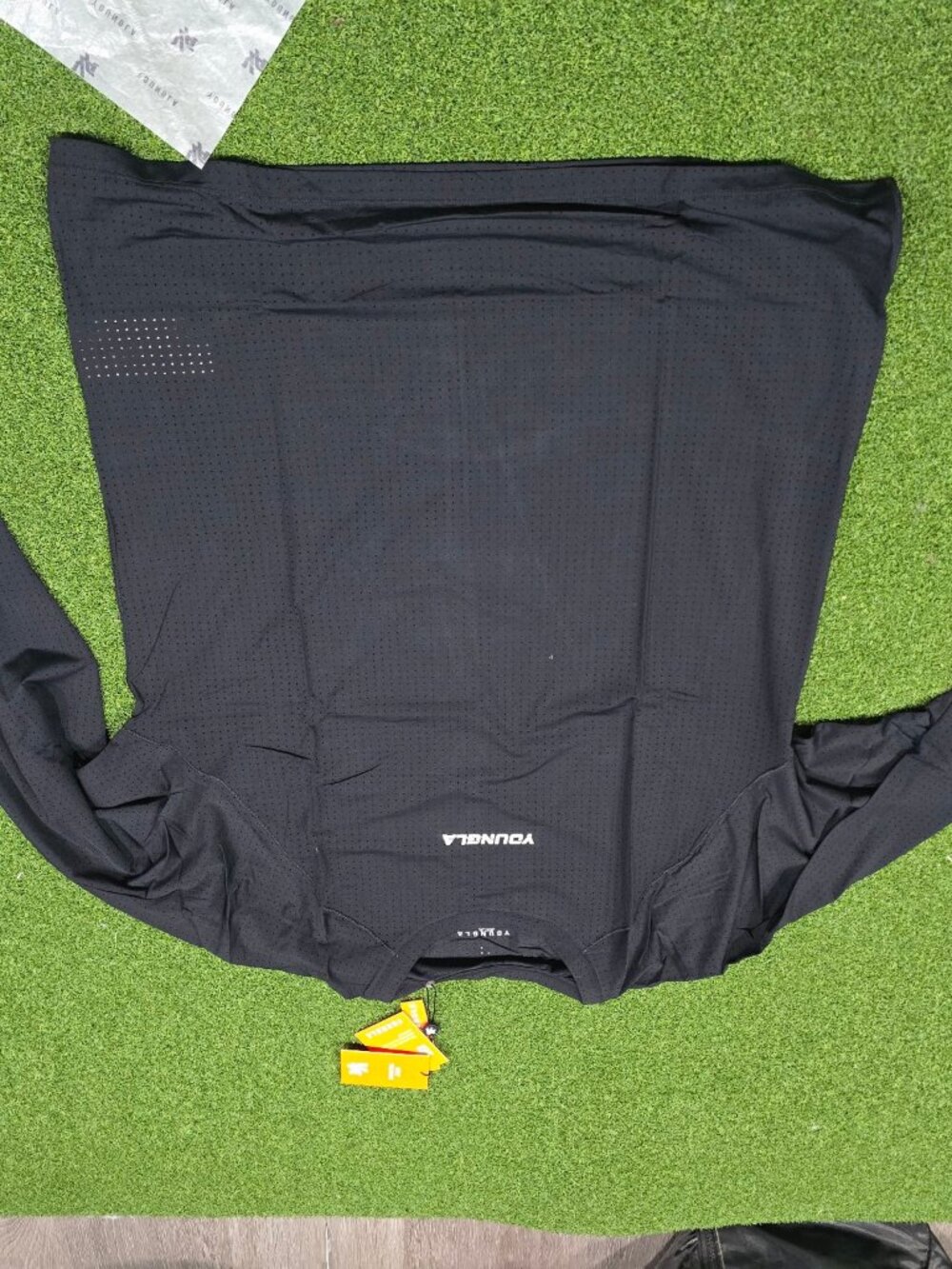 YoungLA 8013 Perforated Long Sleeve Training Shirt Black XXL NWT